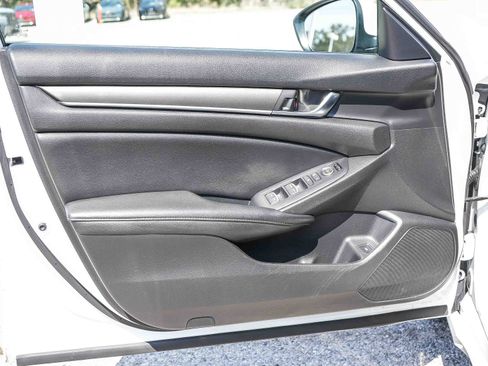 Used 2020 Honda Accord LX image 22