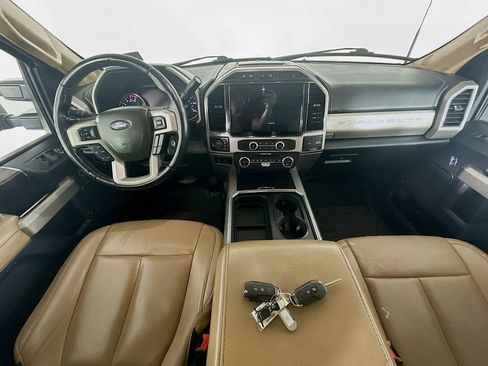 Used 2022 Ford F250 Lariat w/ Chrome Package image 10