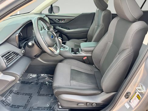 Used 2023 Subaru Outback Premium AWD/4WD image 16