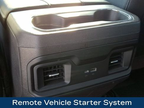 Used 2022 Chevrolet Silverado 1500 LT Trail Boss w/ Convenience Package II image 15