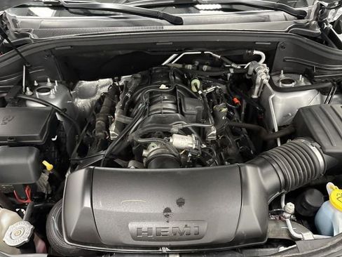 Certified 2025 Dodge Durango R/T image 42