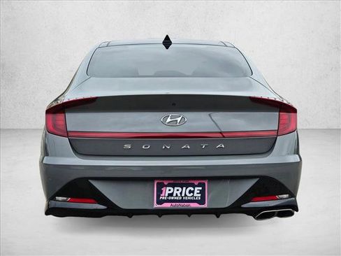 Used 2023 Hyundai Sonata SEL w/ Convenience Package FWD image 6