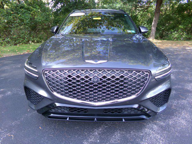 Used 2023 Genesis GV70 3.5T Sport w/ Sport Prestige Package AWD/4WD image 3