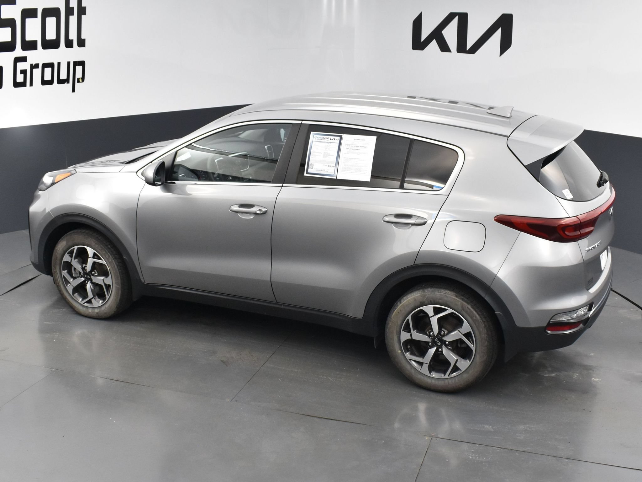 Used 2022 Kia Sportage LX FWD image 11