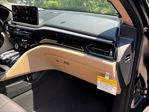 New 2025 Acura MDX w/ Technology Package image 14