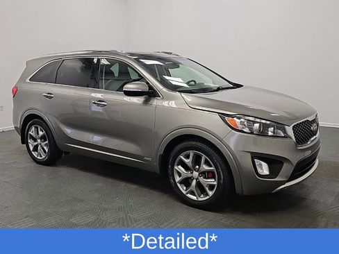 Used 2017 Kia Sorento SX AWD/4WD image 2