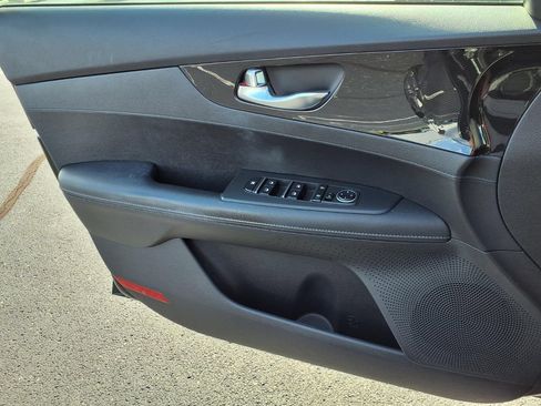 Used 2021 Kia Forte GT-Line FWD image 18