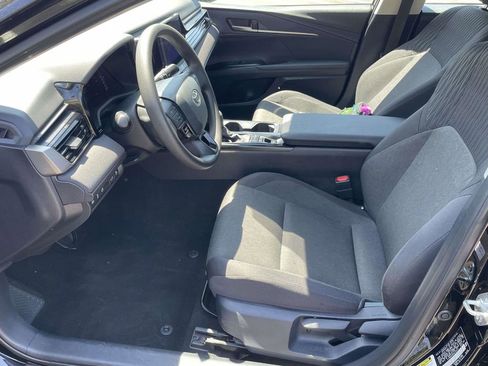 Used 2025 Toyota Camry LE FWD image 12