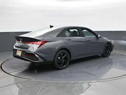 New 2026 Hyundai Elantra Sport FWD image 5