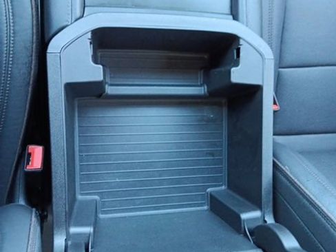 Used 2023 Chevrolet Tahoe High Country image 27