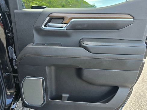 Certified 2023 Chevrolet Silverado 1500 High Country w/ High Country Premium Package AWD/4WD image 49