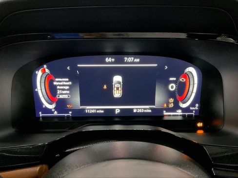 Used 2025 Nissan Pathfinder Platinum AWD/4WD image 26