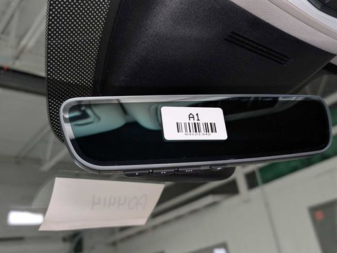 Certified 2025 Acura MDX SH-AWD w/ Technology Package image 39