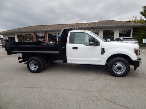Used 2019 Ford F350 XL w/ Power Equipment Group image 10