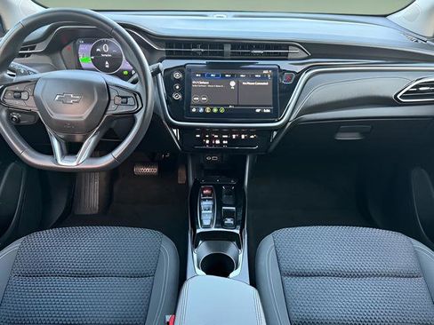 Used 2023 Chevrolet Bolt EUV LT image 30