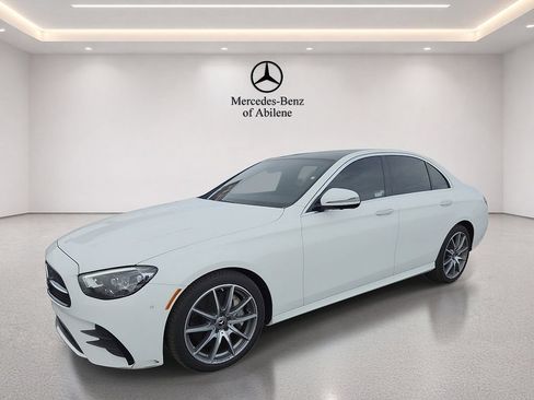 Used 2021 Mercedes-Benz E 350 4MATIC Sedan image 2