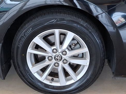 Certified 2025 Toyota Camry LE image 9