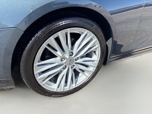 Used 2025 Cadillac CT4 Premium Luxury RWD image 32