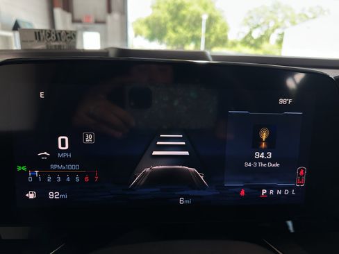 New 2025 Chevrolet Suburban Premier image 14