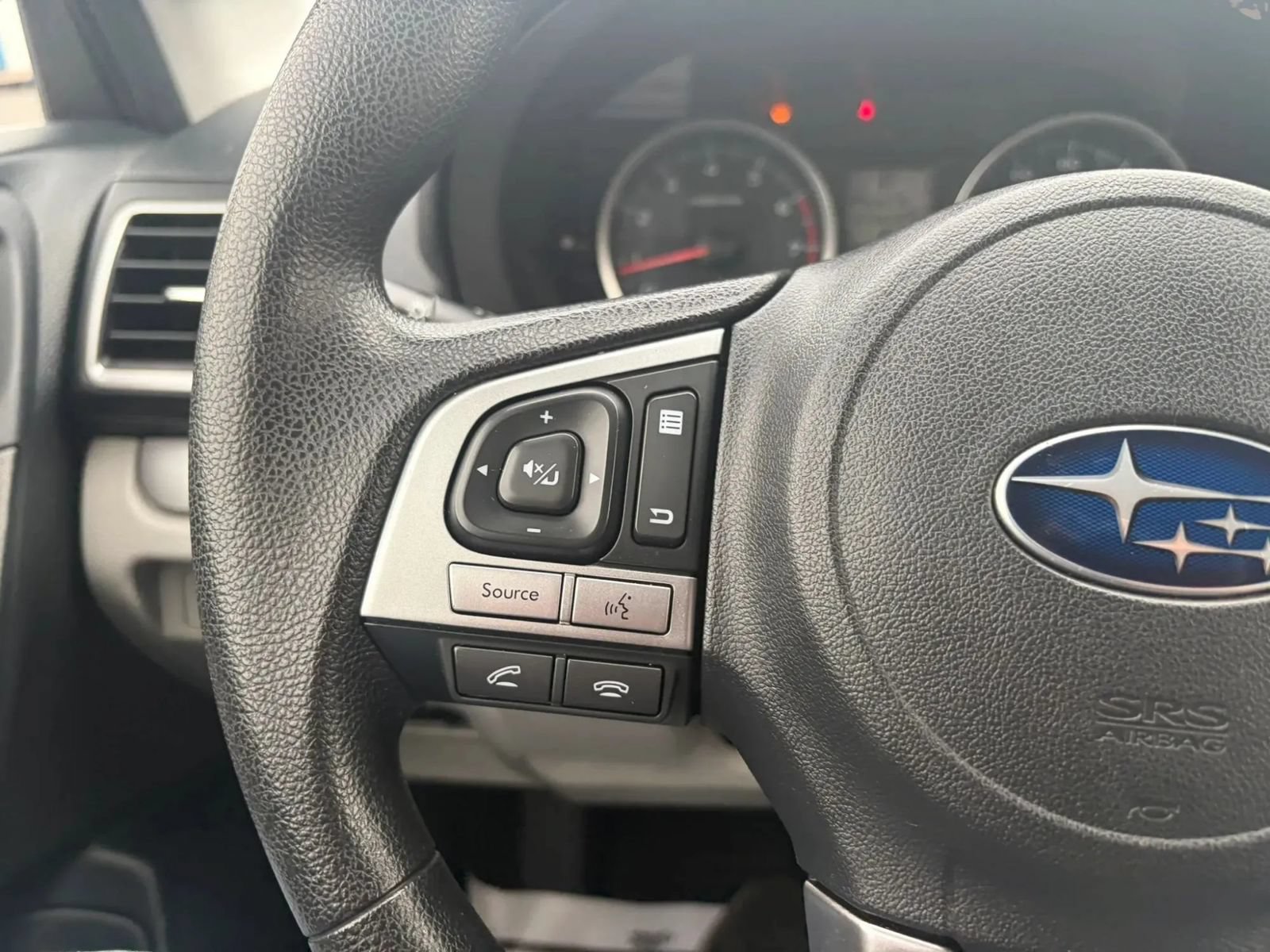 Used 2017 Subaru Forester 2.5i Premium w/ All-Weather Package AWD/4WD image 18