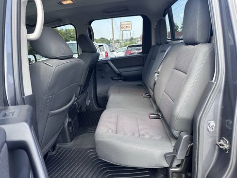 Used 2014 Nissan Titan SV w/ SV Value Truck Package AWD/4WD image 15