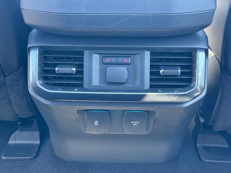 Certified 2023 Ford F150 Lariat w/ Equipment Group 502A High AWD/4WD image 17