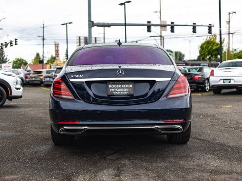 Used 2020 Mercedes-Benz S 560 Sedan image 11