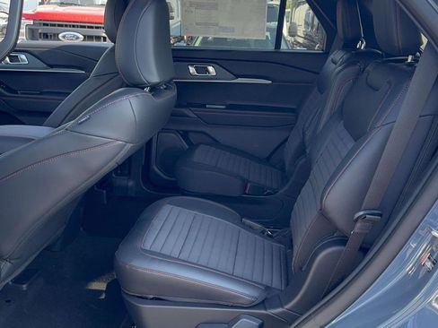 New 2026 Ford Explorer ST-Line w/ ST-Line Street Pack AWD/4WD image 14