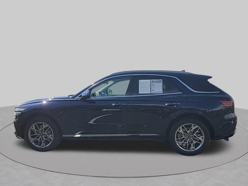 Used 2023 Genesis GV70 2.5T w/ Select Package AWD/4WD image 6