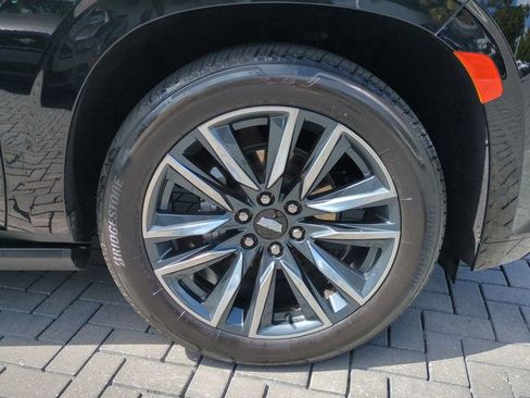 Used 2021 Cadillac Escalade ESV Sport w/ Driver Assist Tech Package image 11