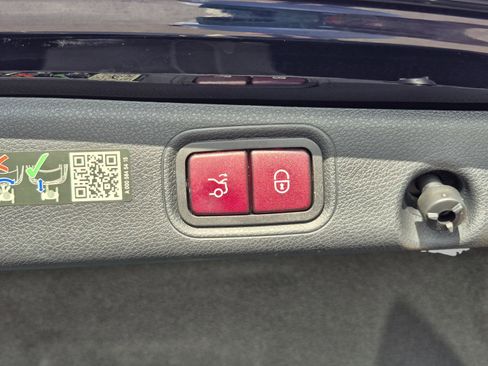 Used 2023 Mercedes-Benz E 350 Sedan image 36