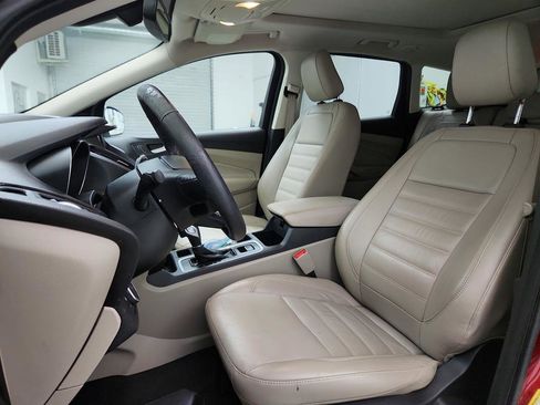 Used 2018 Ford Escape Titanium AWD/4WD image 14