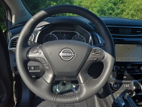 Certified 2024 Nissan Murano SL image 18