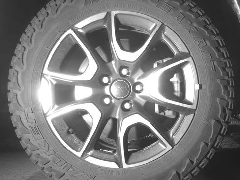 Used 2025 Jeep Compass Trailhawk AWD/4WD image 13