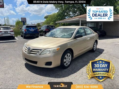 Used 2010 Toyota Camry LE FWD image 1