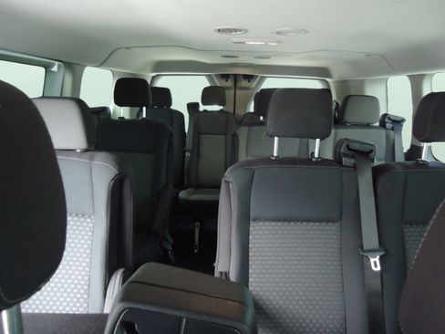 Used 2022 Ford Transit 350 XLT AWD/4WD image 26