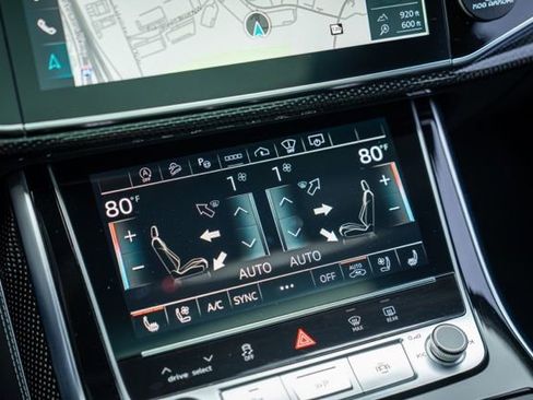 Used 2023 Audi SQ8 Prestige image 44