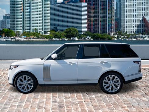 Used 2021 Land Rover Range Rover Westminster Edition image 4