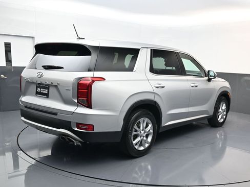 Used 2022 Hyundai Palisade SE AWD/4WD image 4
