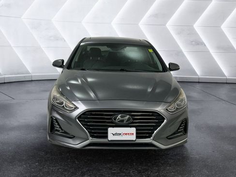 Used 2018 Hyundai Sonata Limited image 2
