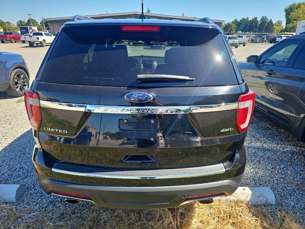 Used 2018 Ford Explorer Limited w/ Equipment Group 301A AWD/4WD image 9