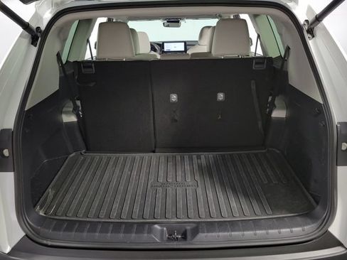 Used 2025 Toyota Grand Highlander FWD image 28