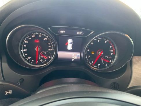 Used 2020 Mercedes-Benz GLA 250 4MATIC image 9