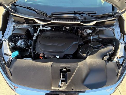 Used 2024 Honda Odyssey EX-L image 8