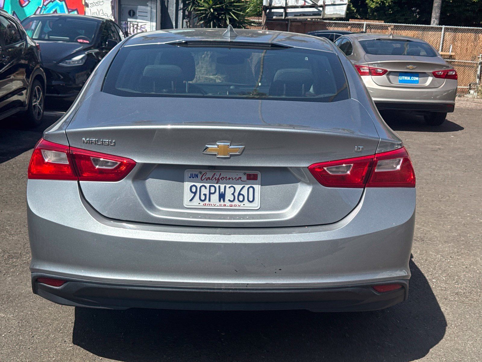 Used 2023 Chevrolet Malibu LT FWD image 4
