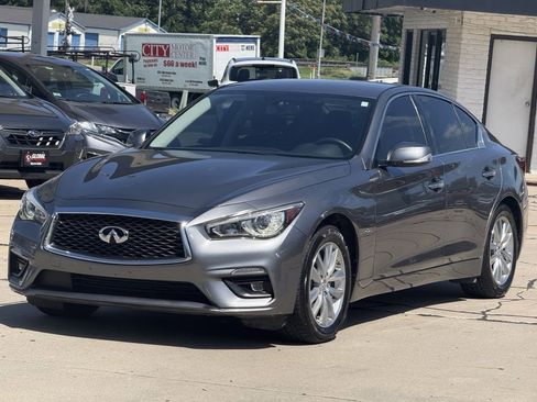 Used 2019 INFINITI Q50 Pure image 3