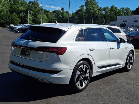 Certified 2023 Audi e-tron Premium Plus w/ Premium Plus Package AWD/4WD image 13