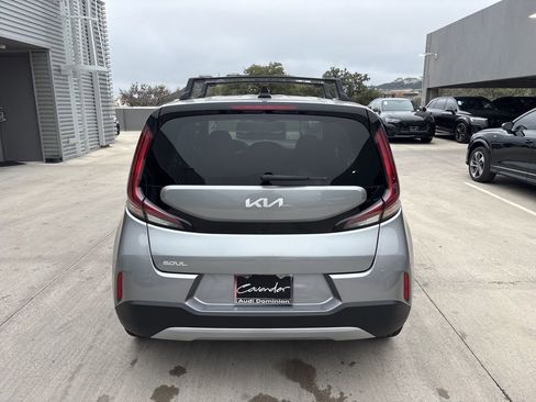 Used 2025 Kia Soul LX image 7