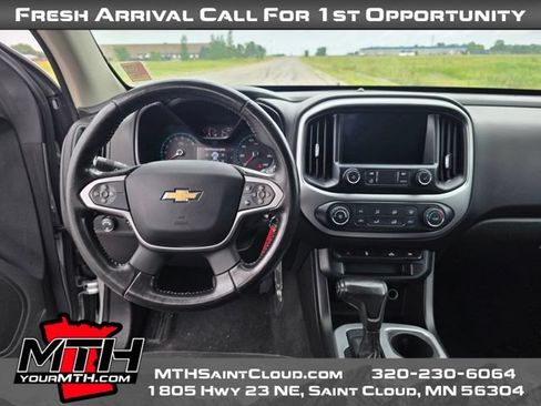 Used 2019 Chevrolet Colorado LT AWD/4WD image 11