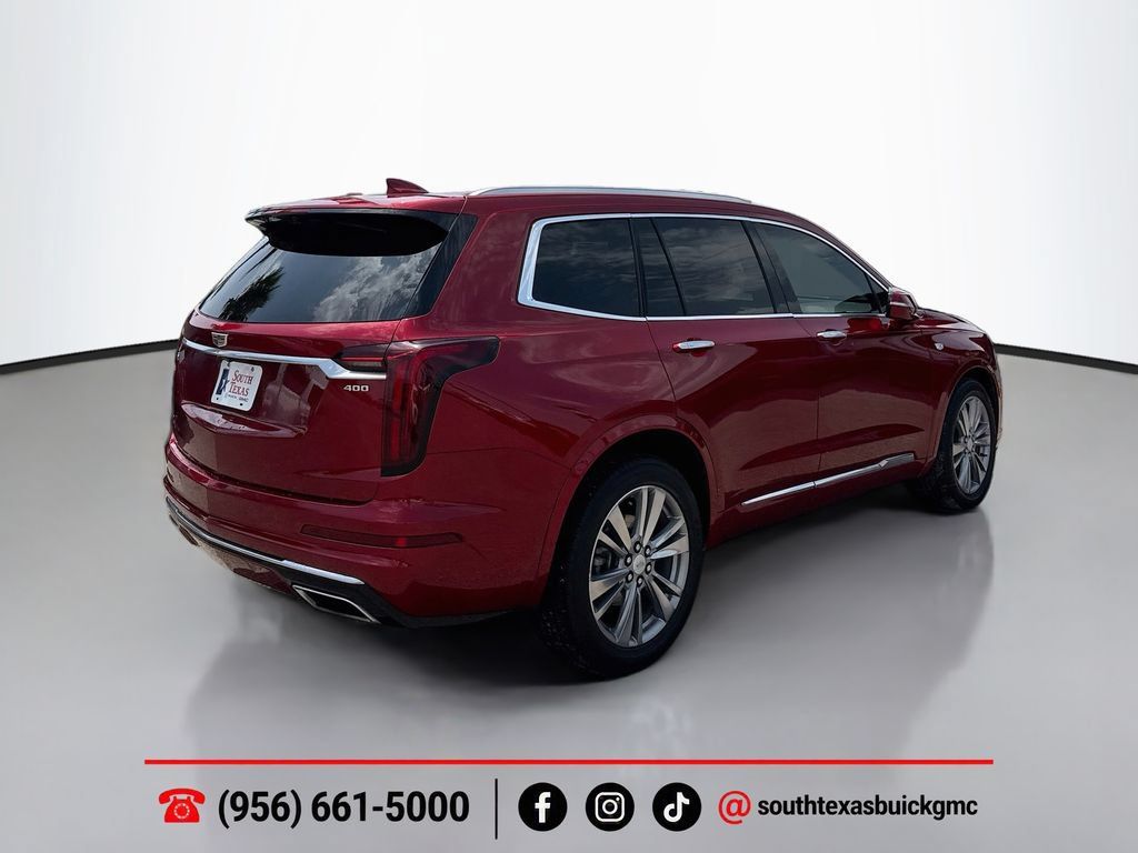 Used 2023 Cadillac XT6 Premium Luxury w/ Technology Package FWD image 8
